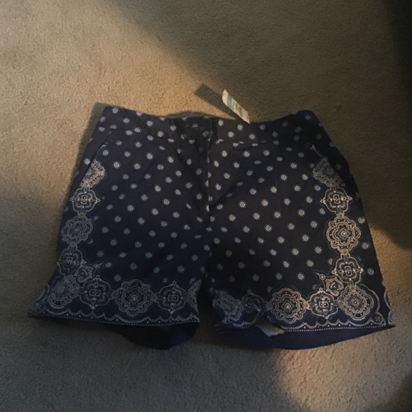 Vineyard vine, lilly Pulitzer, j. Mclaughlin - Picture 3 of 3